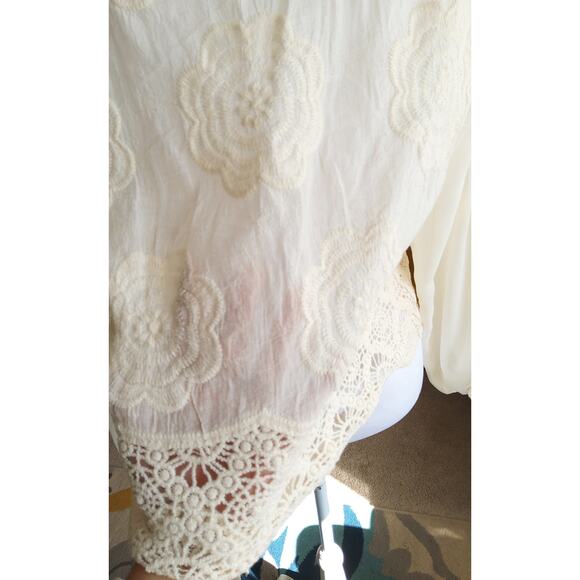 Women's crochet floral cottagecore Top buttoned sheer balloon sleeve cream boho - Picture 5 of 10